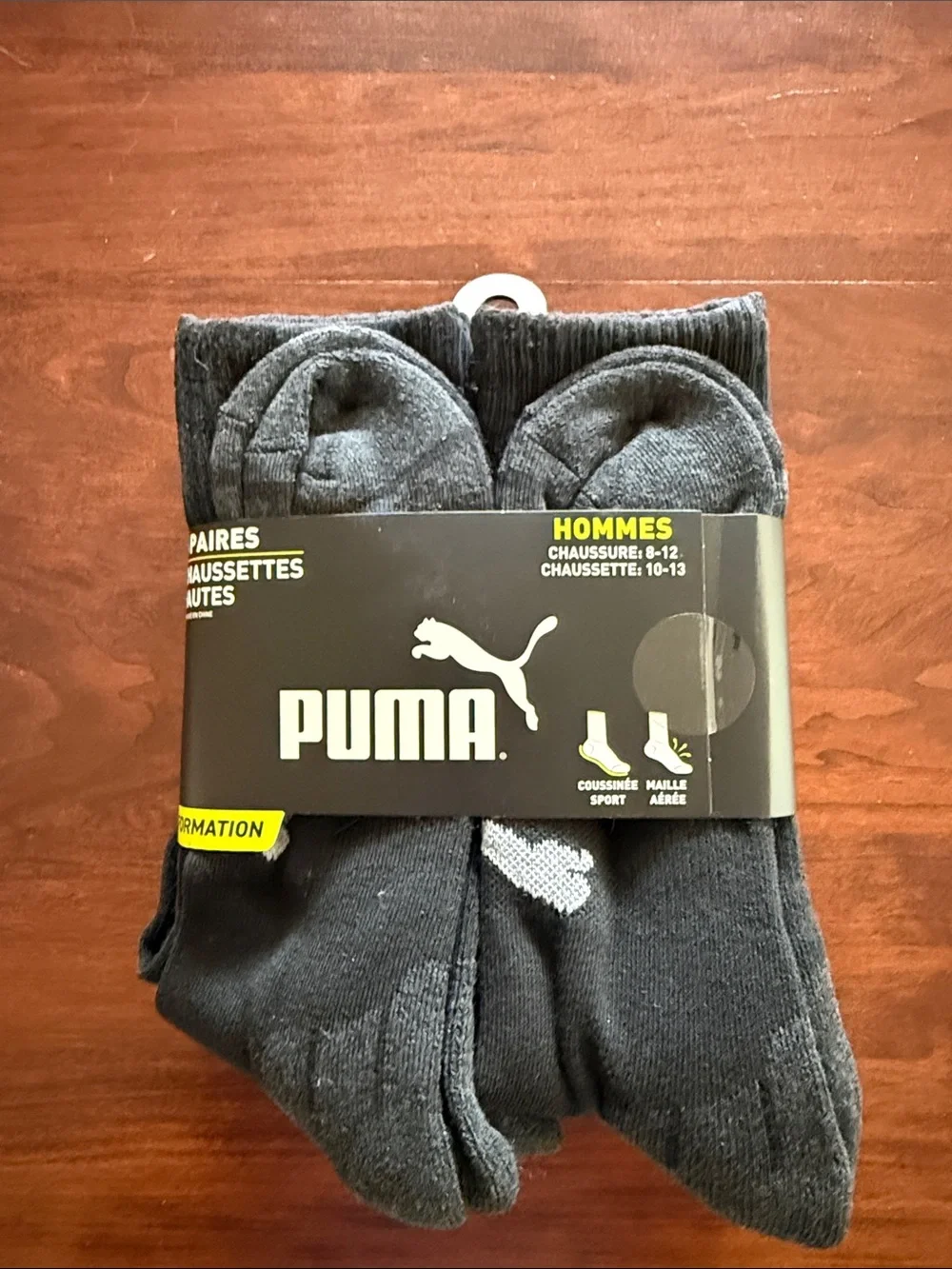 Puma Men's Crew Athletic Socks in Black - 6 Pack men’s shoe size 8-12 NWT